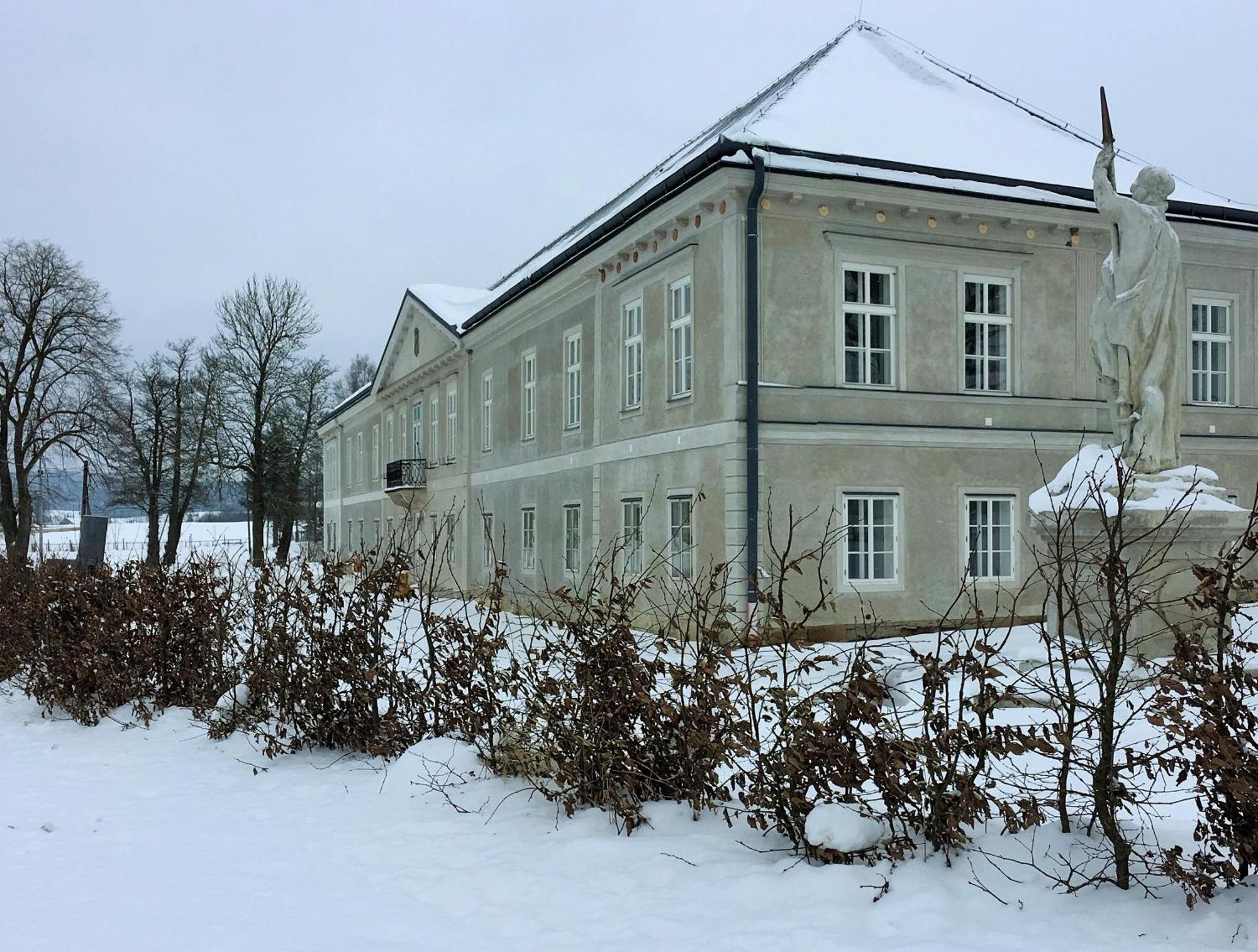 Zamek Dobrohor Lejlighedshotel Eksteriør billede